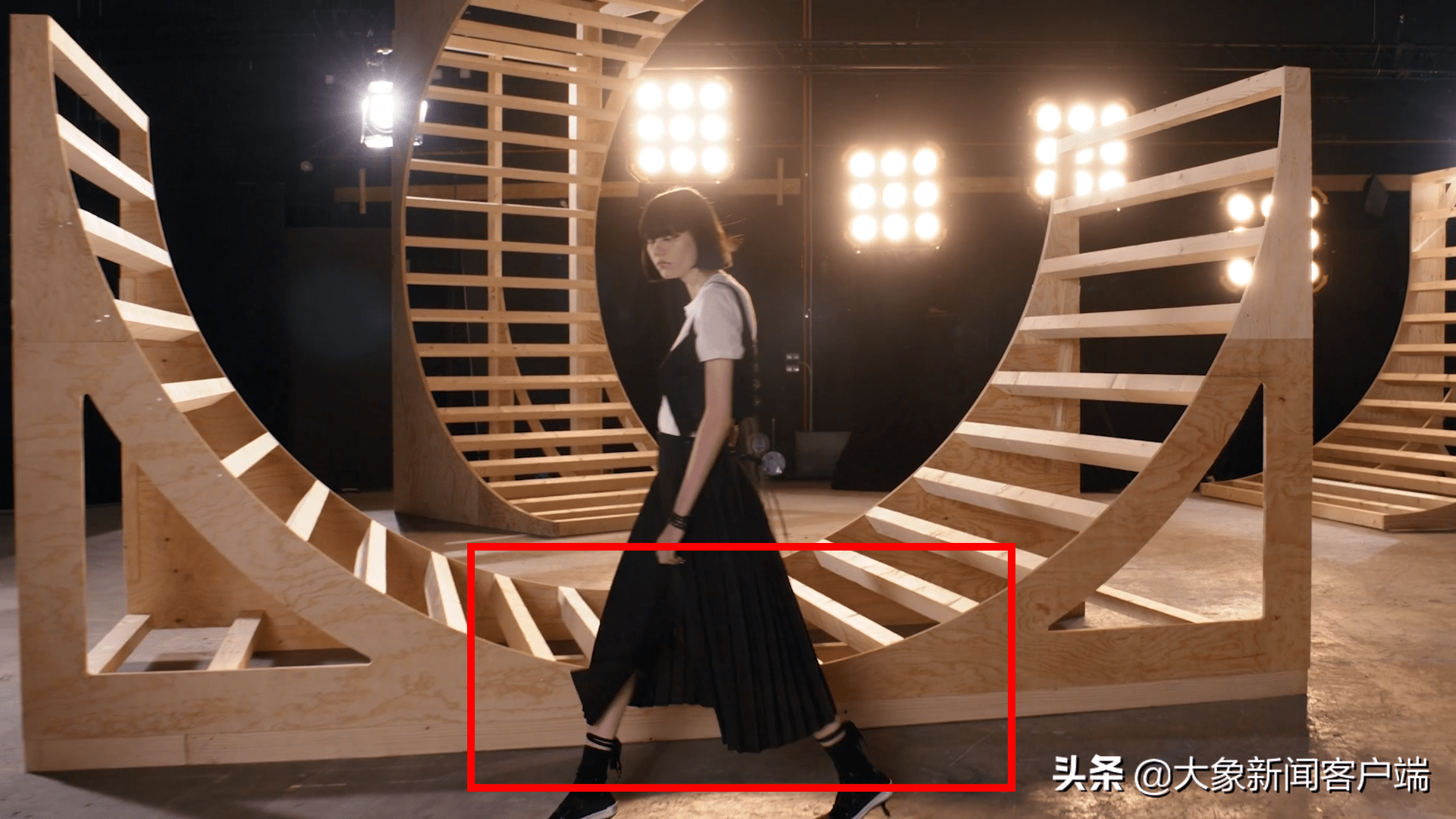 迪奥被指抄袭中国马面裙<strong></p>
<p>火币中国官网</strong>，中国官网已下架，国外仍在售
