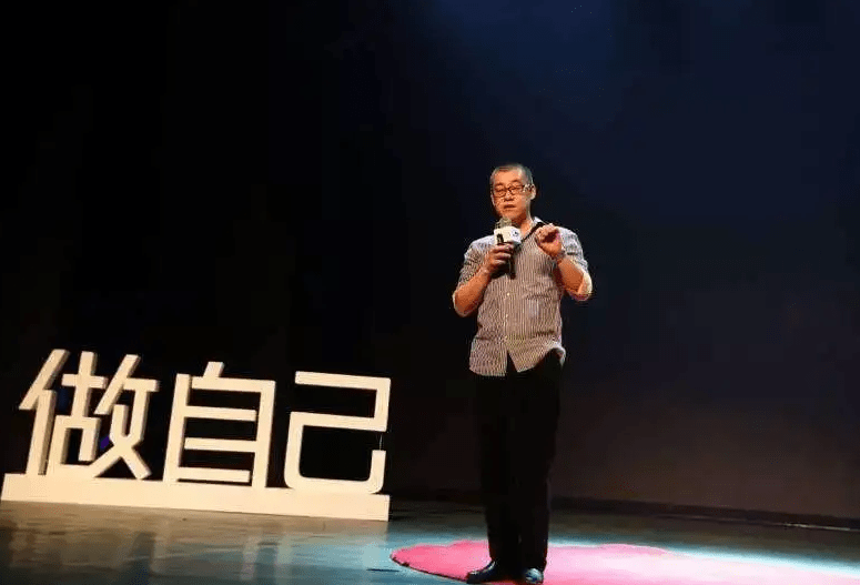 10万枚比特币套现135亿<strong></p>
<p>比特币火币</strong>，却称比特币是骗局，李笑来的双面人生
