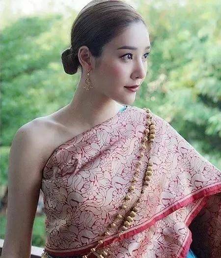 女儿的命只值580万网民币<strong></p>
<p>盈币网</strong>？这位国外女星的母亲的回应是：对