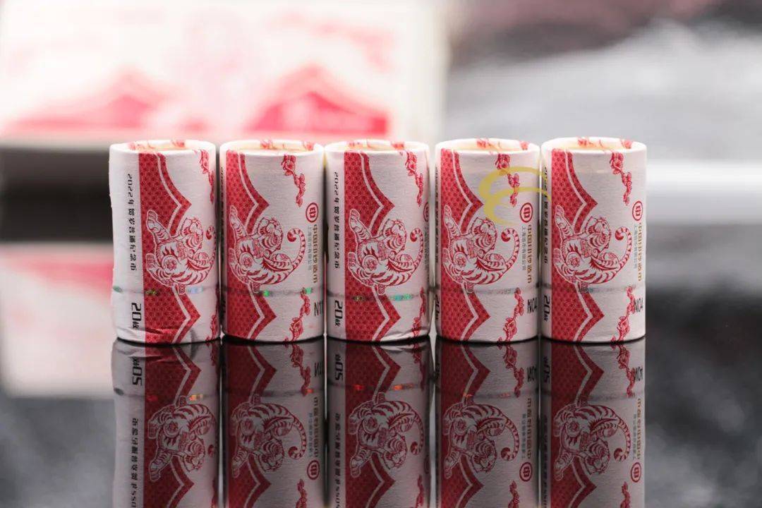 8月<strong></p>
<p>币币网</strong>，有3套纪念币确定发行，还有虎币、黄山币等待预约