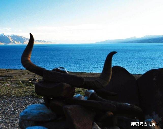 西藏十二神庙组成《西藏镇魔图》