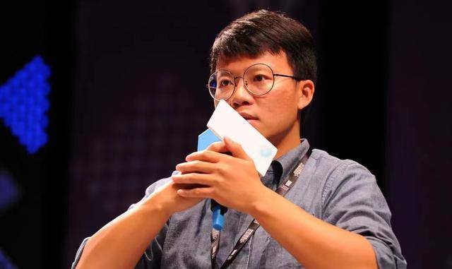 “85后”设计师陈洛奇：用艺术设计点亮国家形象