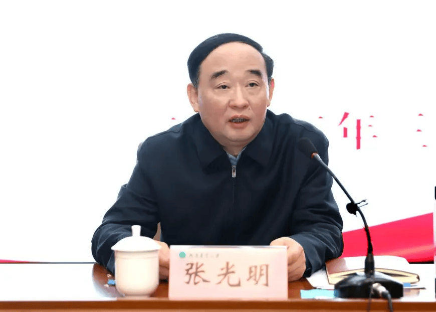 “内鬼”张光明被开除党籍<strong></p>
<p>momo美股</strong>，曾多次担任河南省委巡视组组长