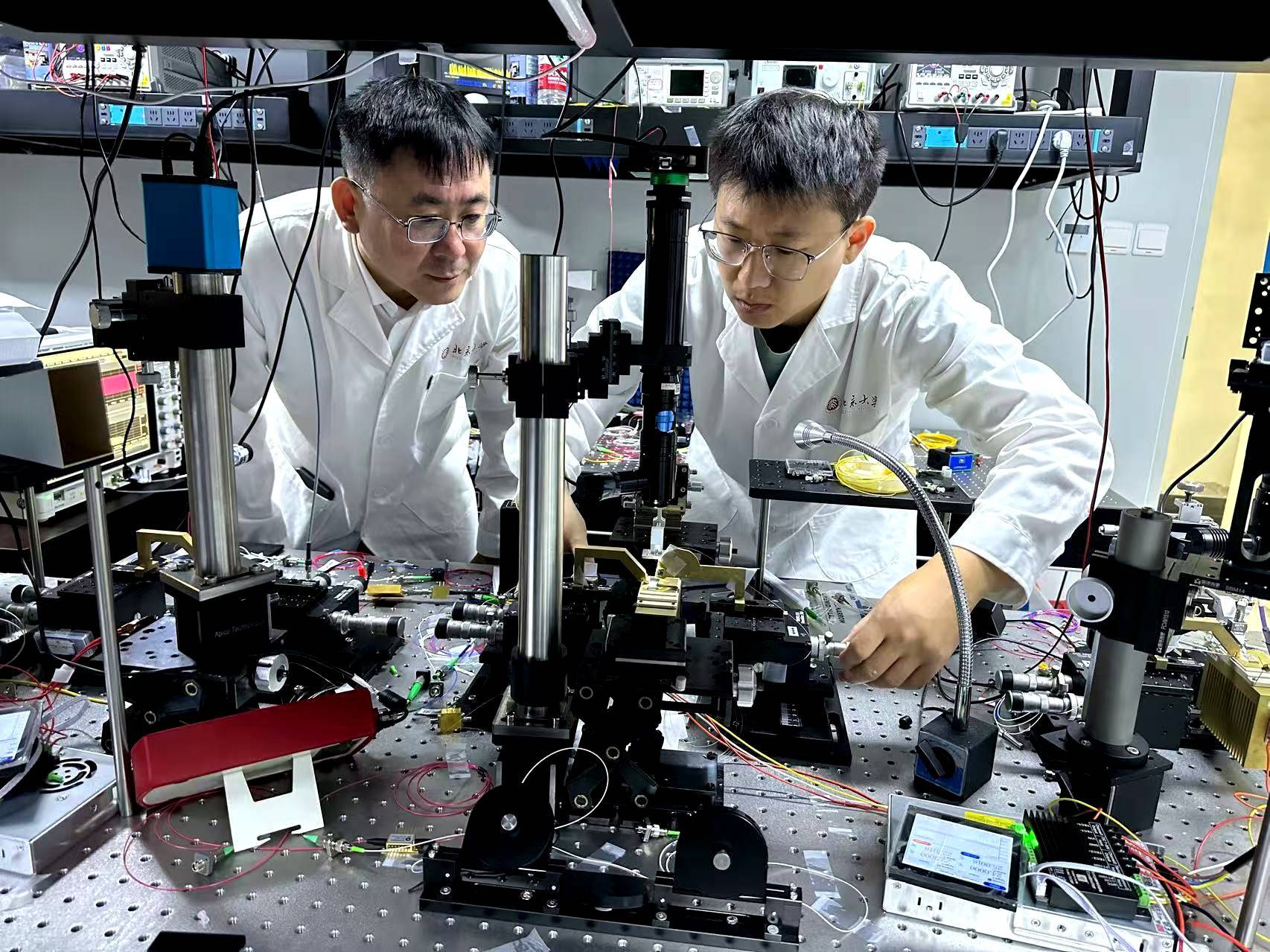 <strong></p>
<p>美股f</strong>我国科学家在6G无线通信领域取得新突破