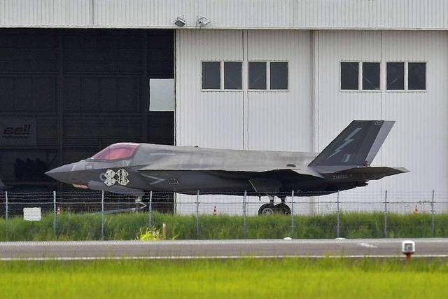 日媒：在日本滞留一个月<strong></p>
<p>陌陌美股</strong>，英国F-35B战机终于完成维修返回航母