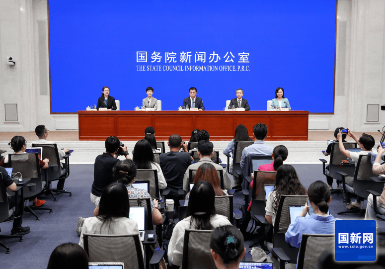 <strong></p>
<p>陌陌美股</strong>我国基层医疗卫生机构数量从97万个增加到104万个